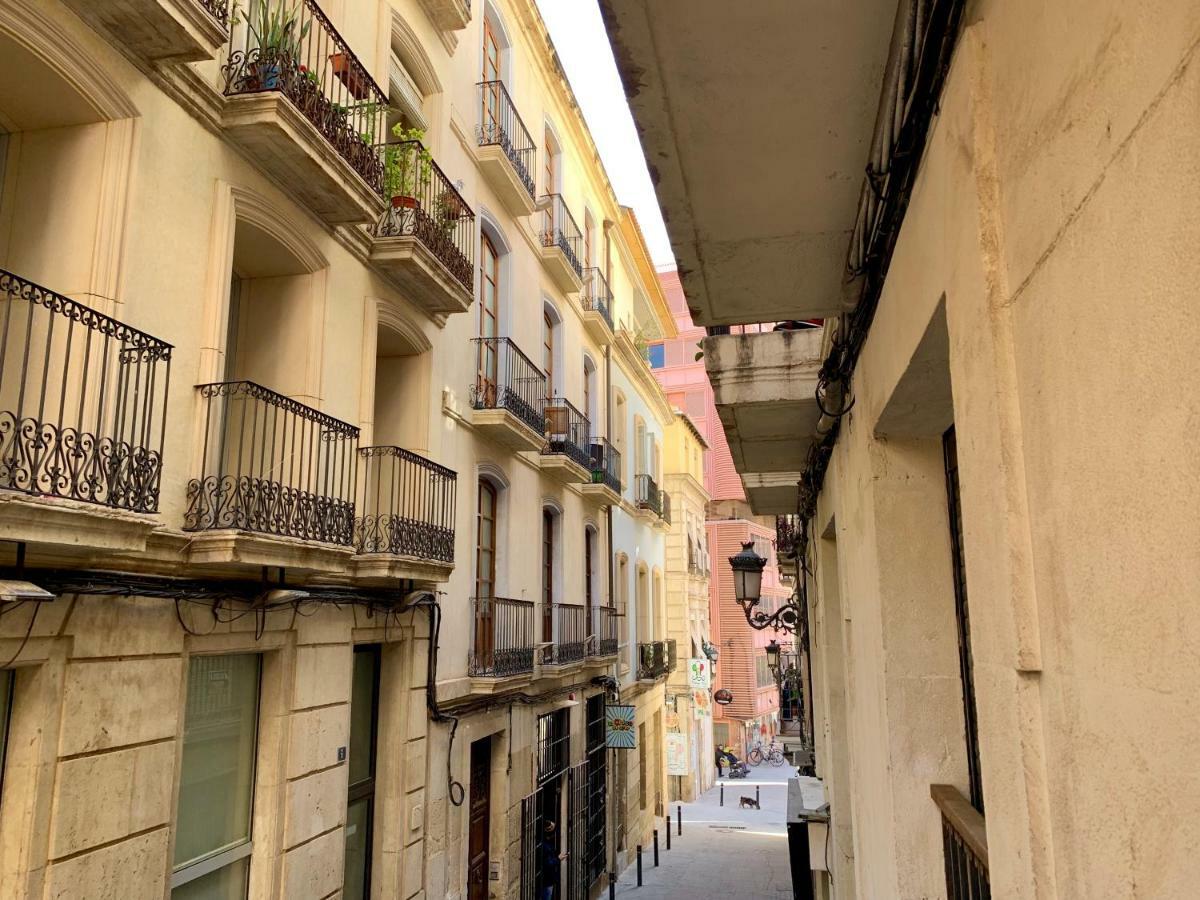 Dream Loft Old City Center لقنت المظهر الخارجي الصورة