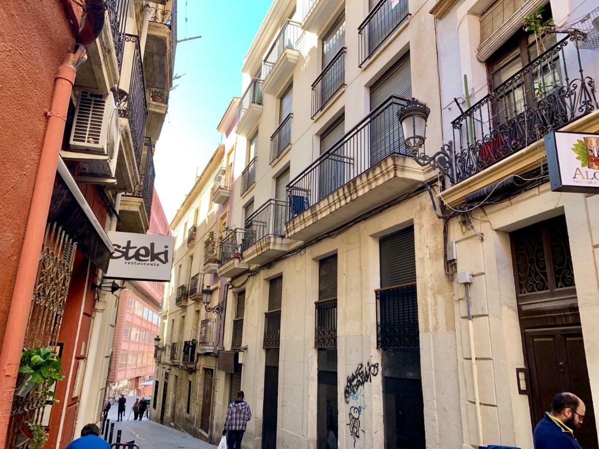 Dream Loft Old City Center لقنت المظهر الخارجي الصورة
